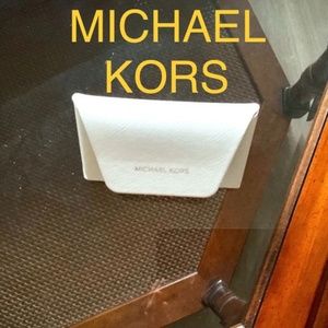 Michael Kors Sunglasses Case New White with Texture